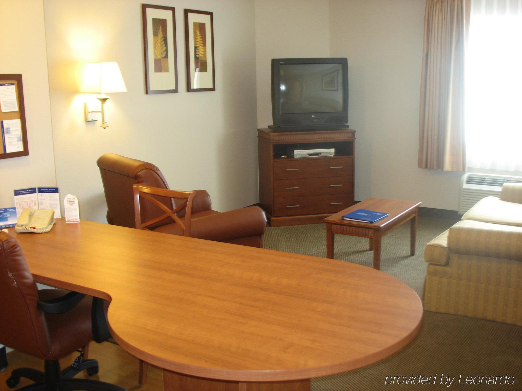 Candlewood Suites Fort Wayne - Nw By Ihg Pokoj fotografie